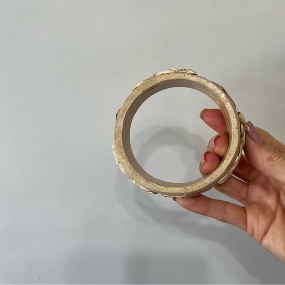 Jim Shore Wooden Bangle Bracelet Easter Rabbit Hearts 1990 - Picture 6 of 8